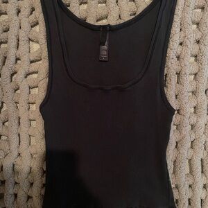 Skims Black Tank Top sz S